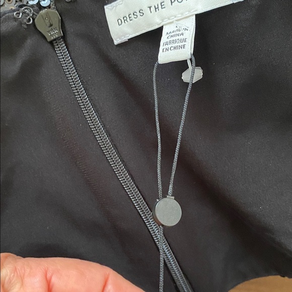 Dress the population nwot sequin top - Picture 8 of 9